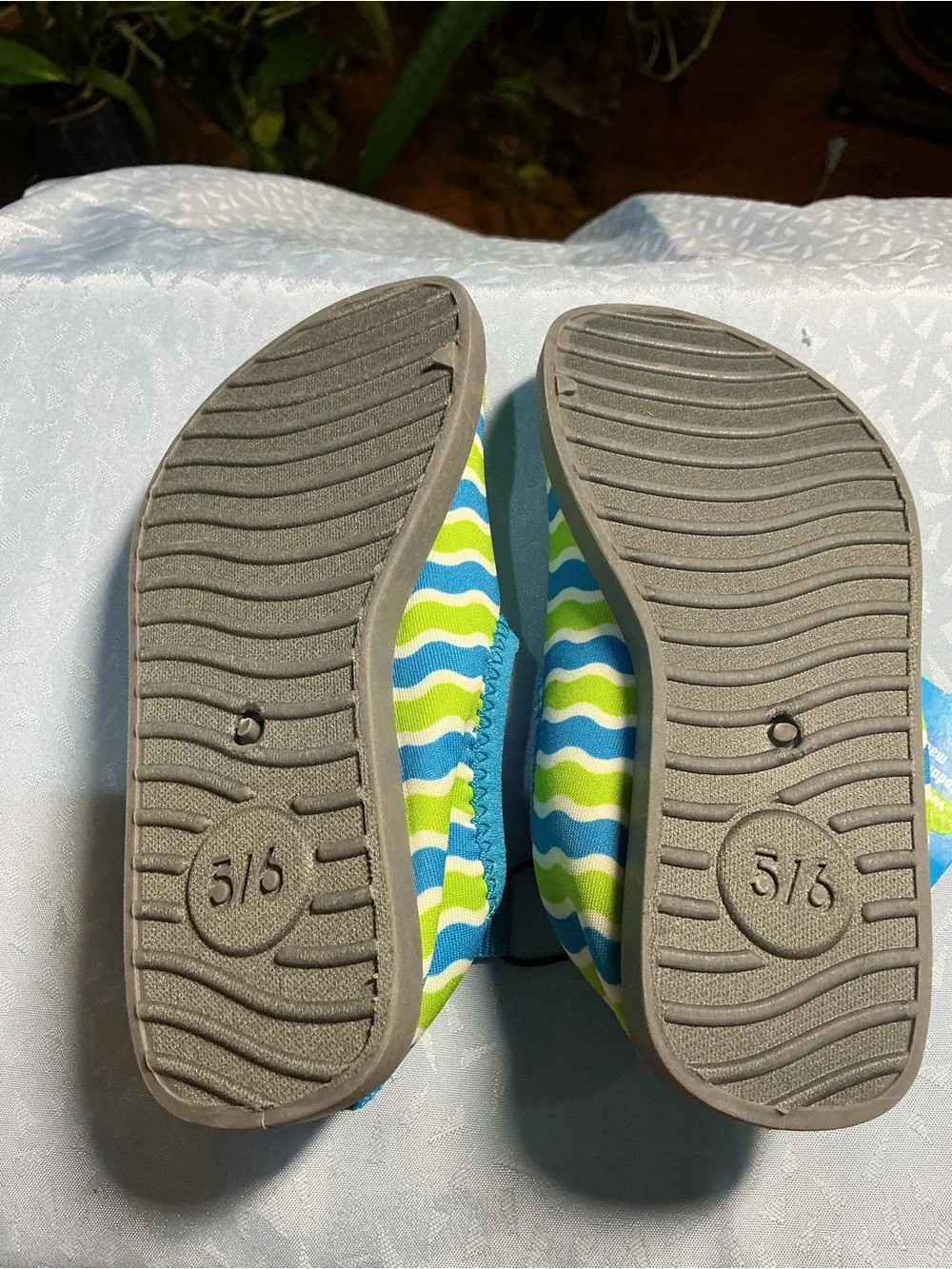 Children's Slip-On Wave Water Shoes - Blue & Lime